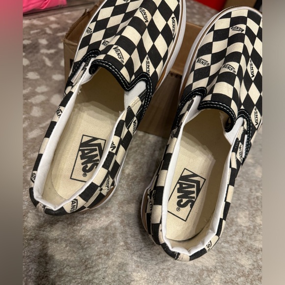Vans checkerboard stacked platform slip on - Picture 6 of 9
